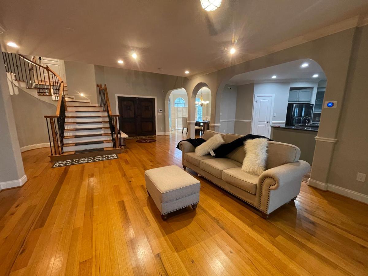 Luxuria Mini-Mansion Near Houston Downtownヴィラ エクステリア 写真