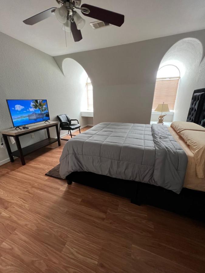 Luxuria Mini-Mansion Near Houston Downtownヴィラ エクステリア 写真