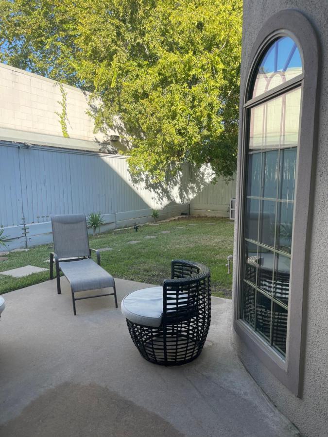 Luxuria Mini-Mansion Near Houston Downtownヴィラ エクステリア 写真